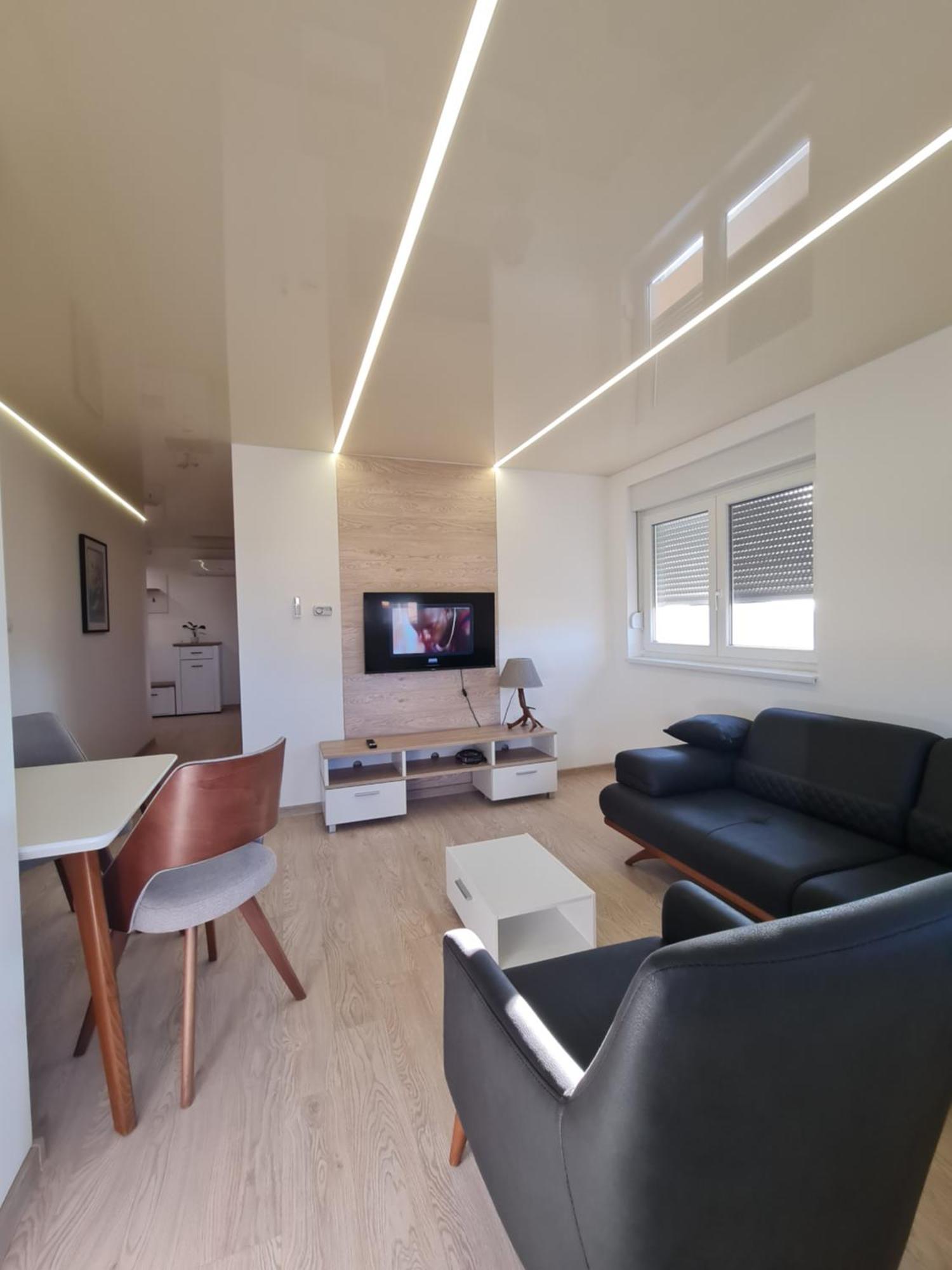 Airport Molko Apartments Surcin Exterior photo